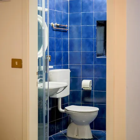 Mini Magic By Design * Varenna